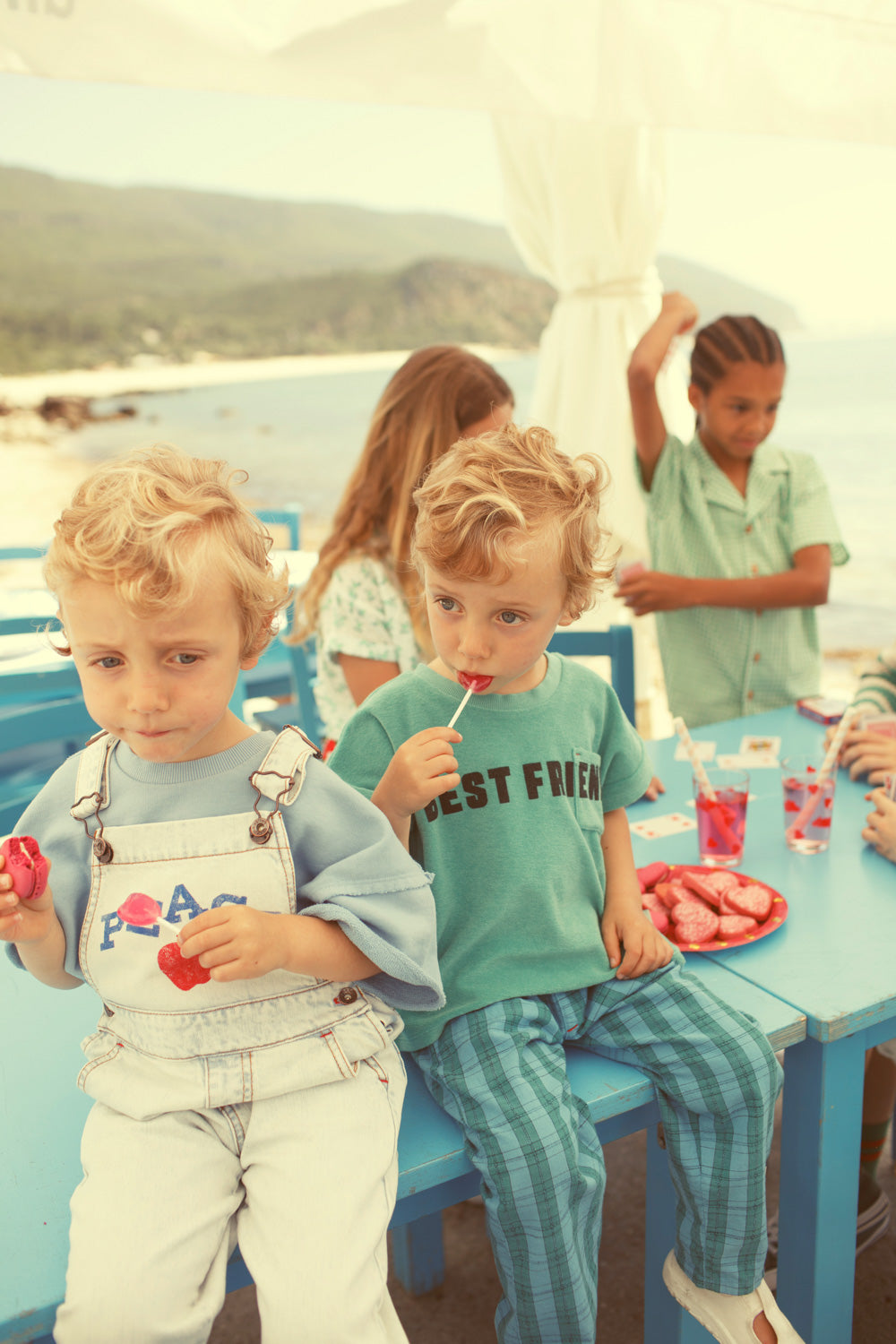 baby t-shirt | turquoise w/ "best friend" print