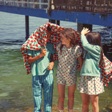 short skirt | light blue w/ red hearts allover