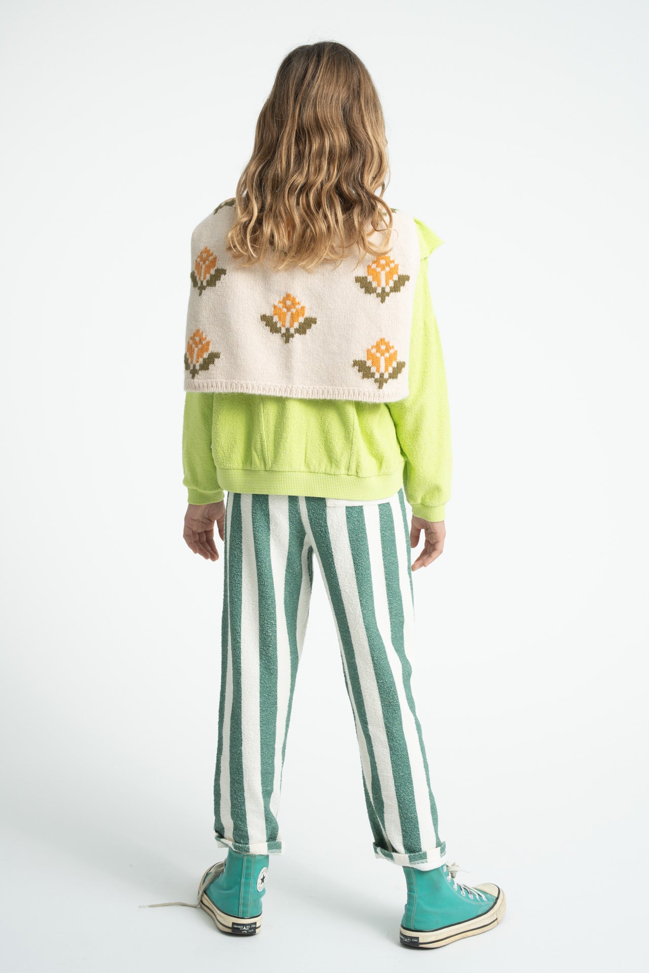 Knitted Sailor Collar Ecru with Flowers
